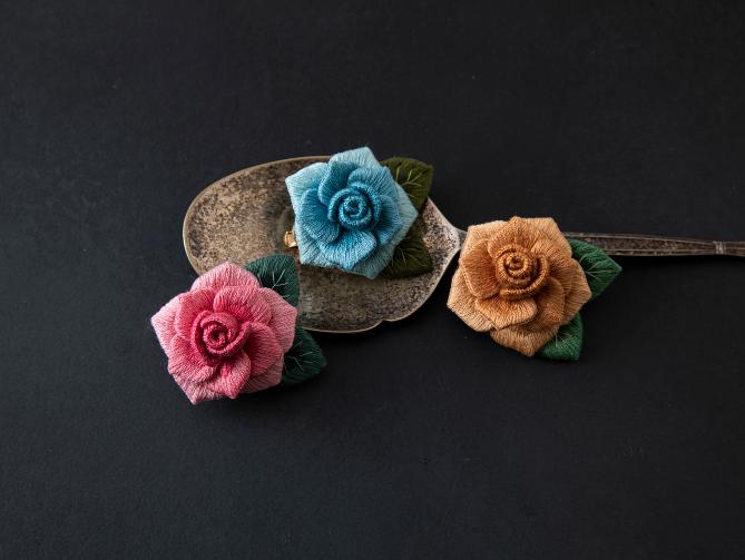 フェルト刺繍で作る花のアクセサリーpart1 Crafting