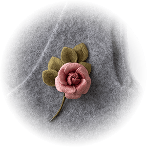 フェルト刺繍で作る花のアクセサリーレッスン By Pienisieni 立体刺繍の花々 Crafting